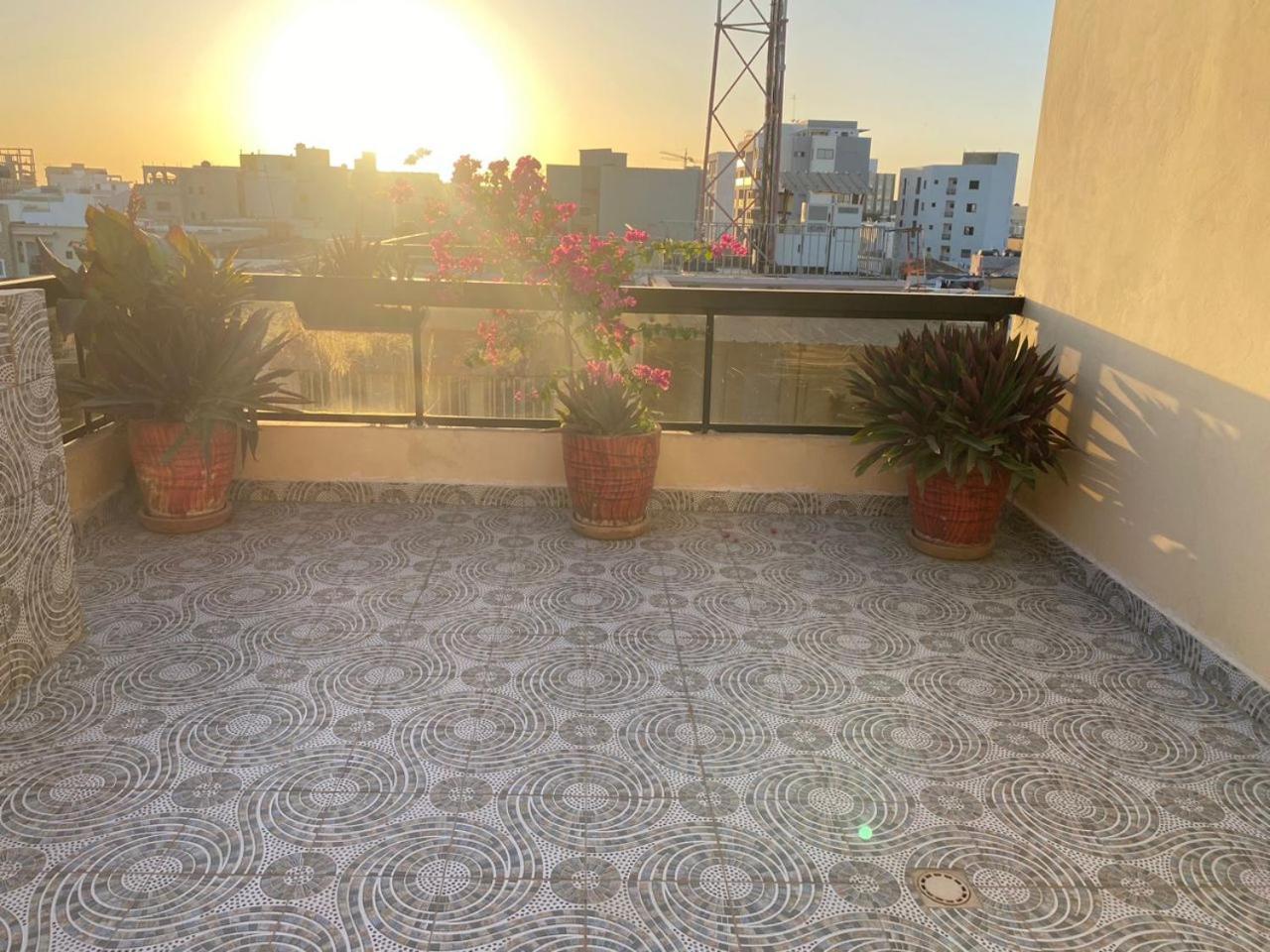 Residence Adja Binta Kane Sour Дакар Экстерьер фото