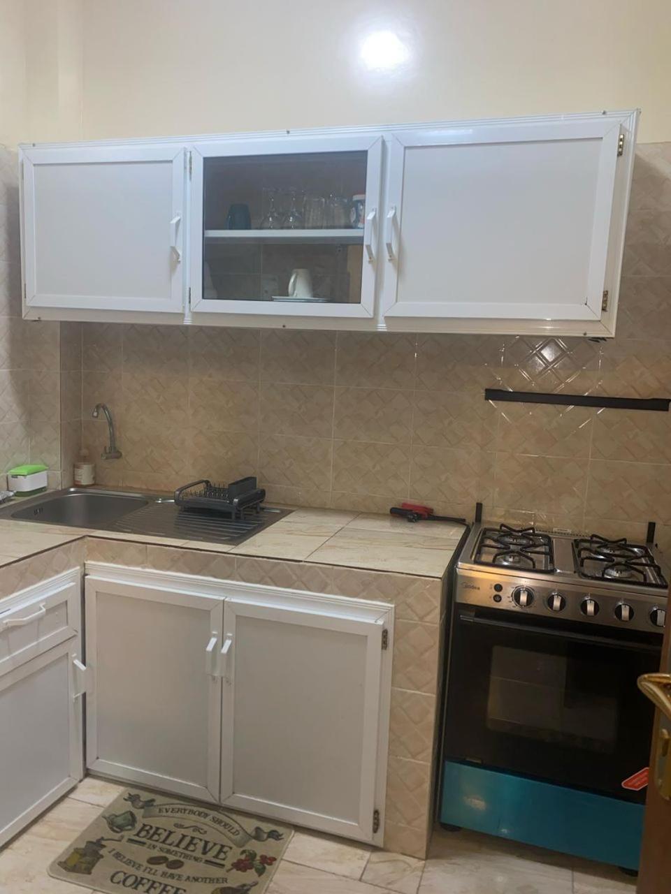 Residence Adja Binta Kane Sour Дакар Экстерьер фото