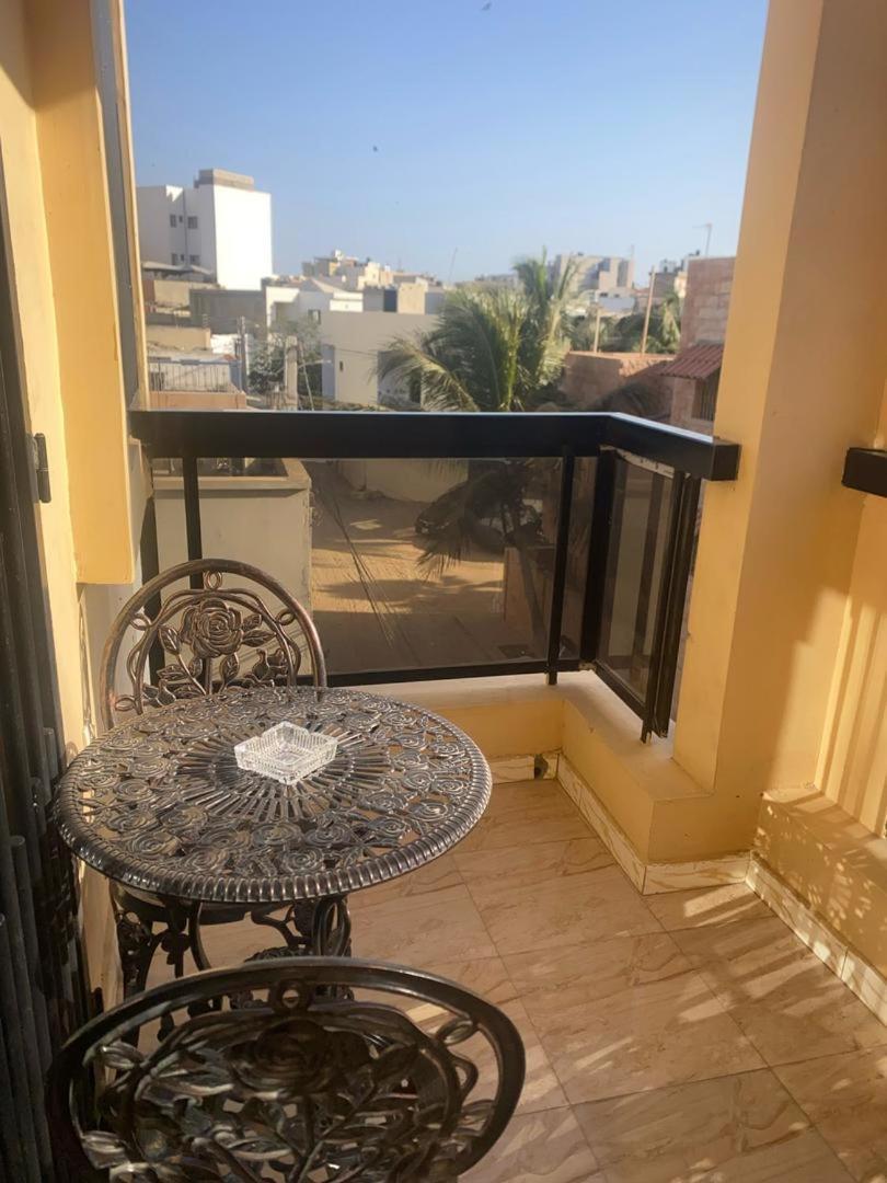 Residence Adja Binta Kane Sour Дакар Экстерьер фото
